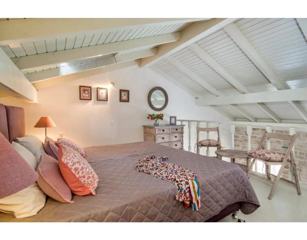 Faye'S Loft Lägenhet Gaios Exteriör bild